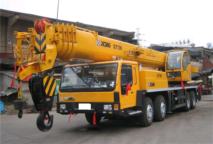 米林县吊车出租选择重点