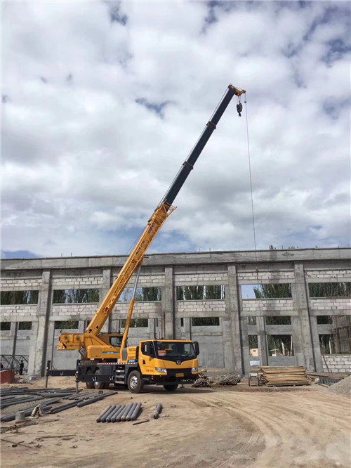 米林县吊装作业前会做设备检查吗？安全保障措施有哪些？